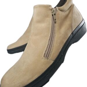 Easy Spirit Tan Nubuck Leather Bootie Zip Sz 10 Y2K Boho Retro Comfor Barbie [5B